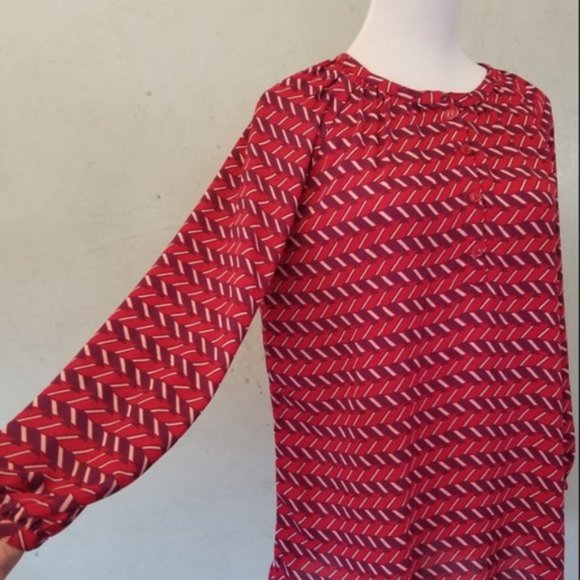 Halogen Print Shirred Split Neck Blouse women's size XS (43) - Picture 2 of 6